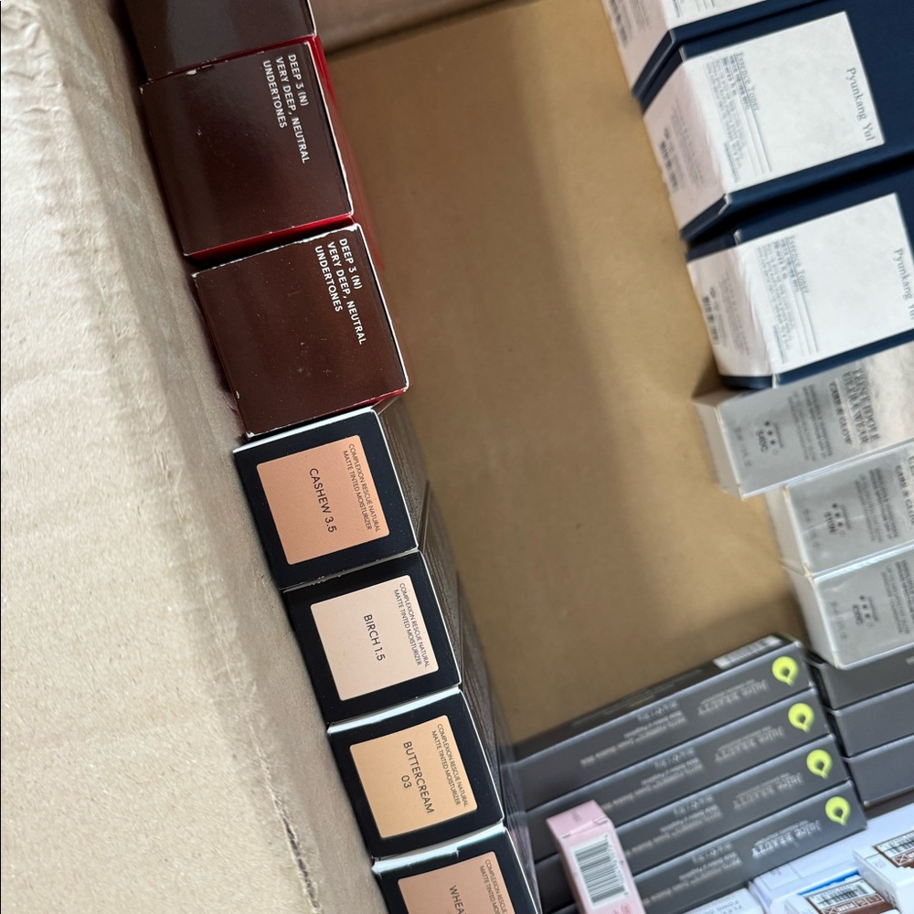 Reseller 40+ lot one size Lancôme La roche posay - Picture 8 of 12